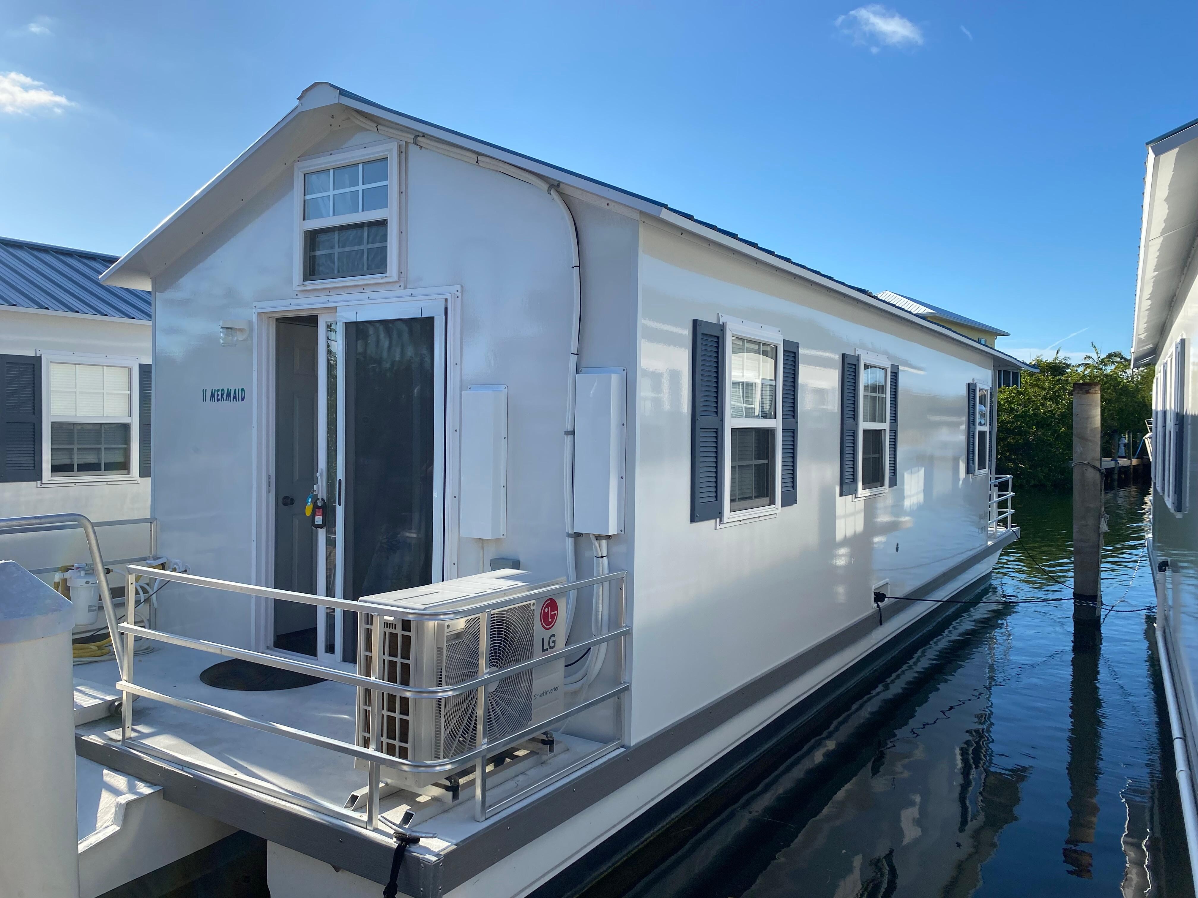 Aqua Lodge Rentals At Coconut Cay in Marathon Find Hotel Reviews