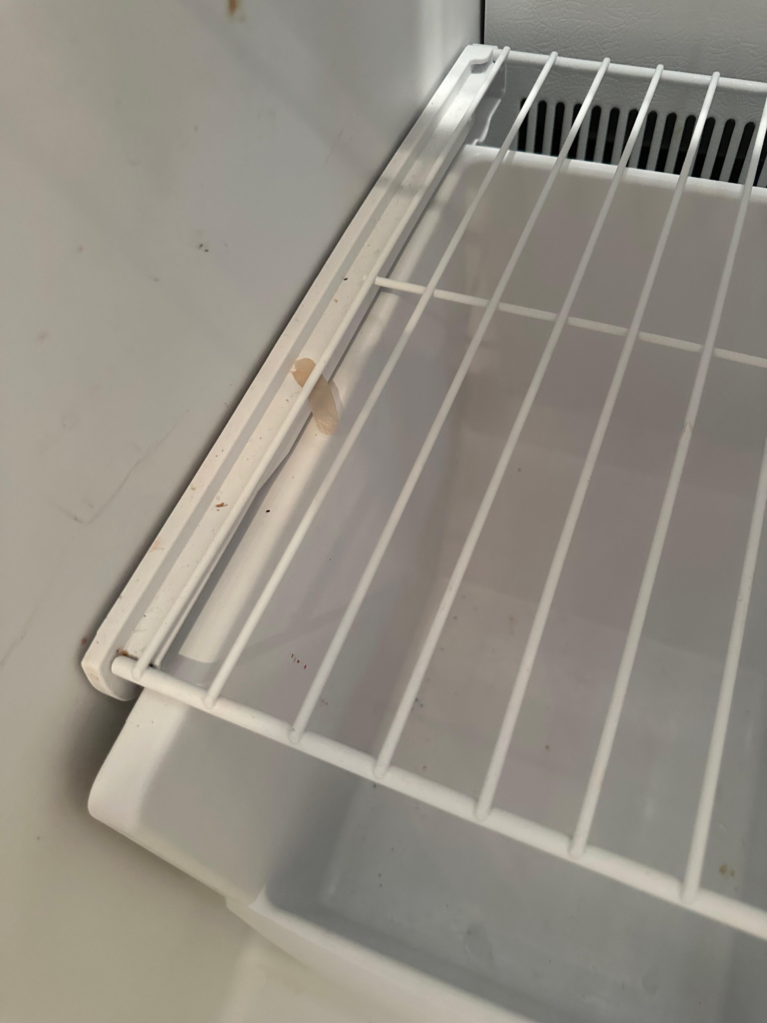 Dirty refrigerator 