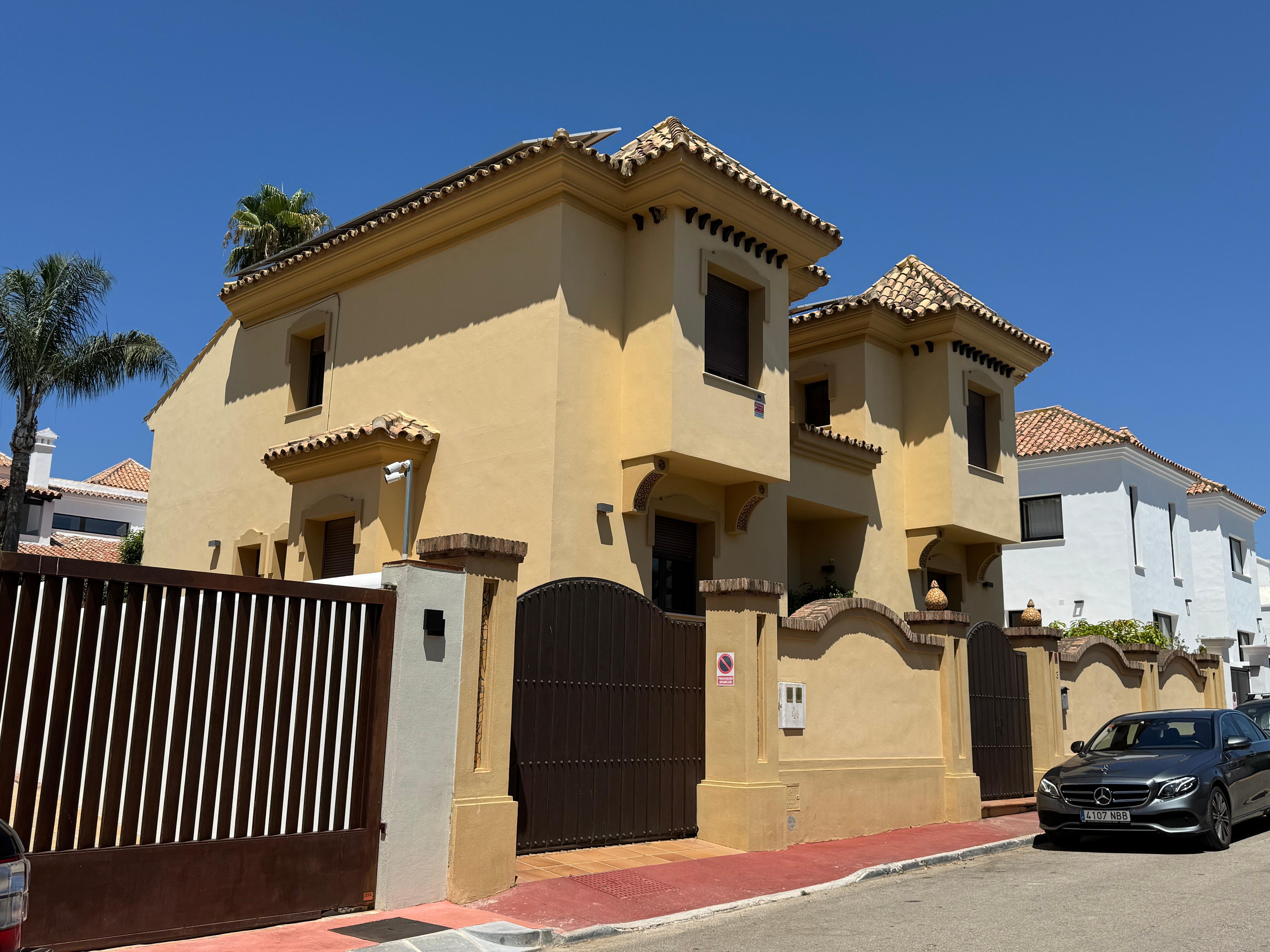 Front View of the Villa 
