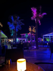 Abends auf der Bar Terrasse