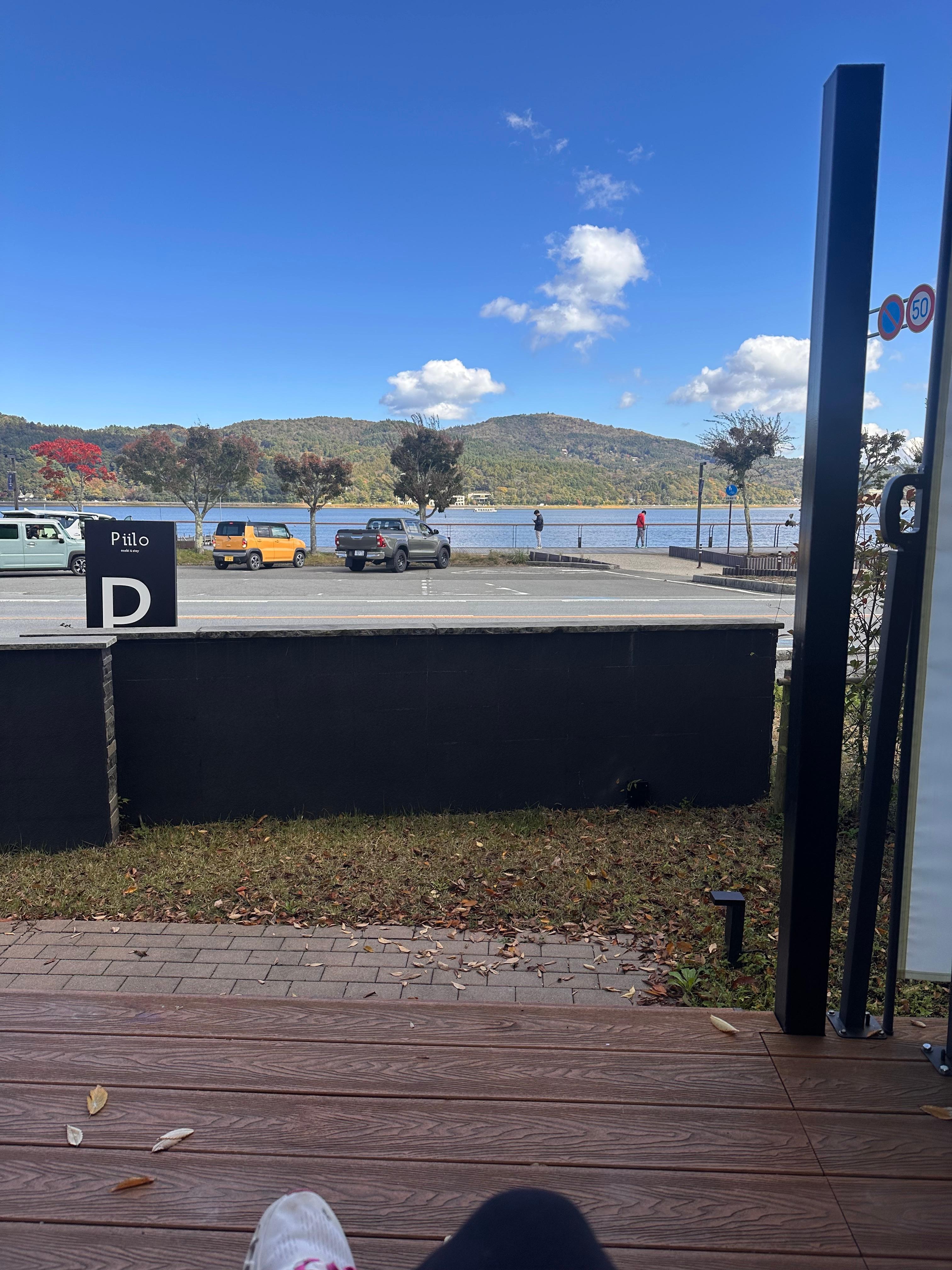 In front of the cabin is the lake