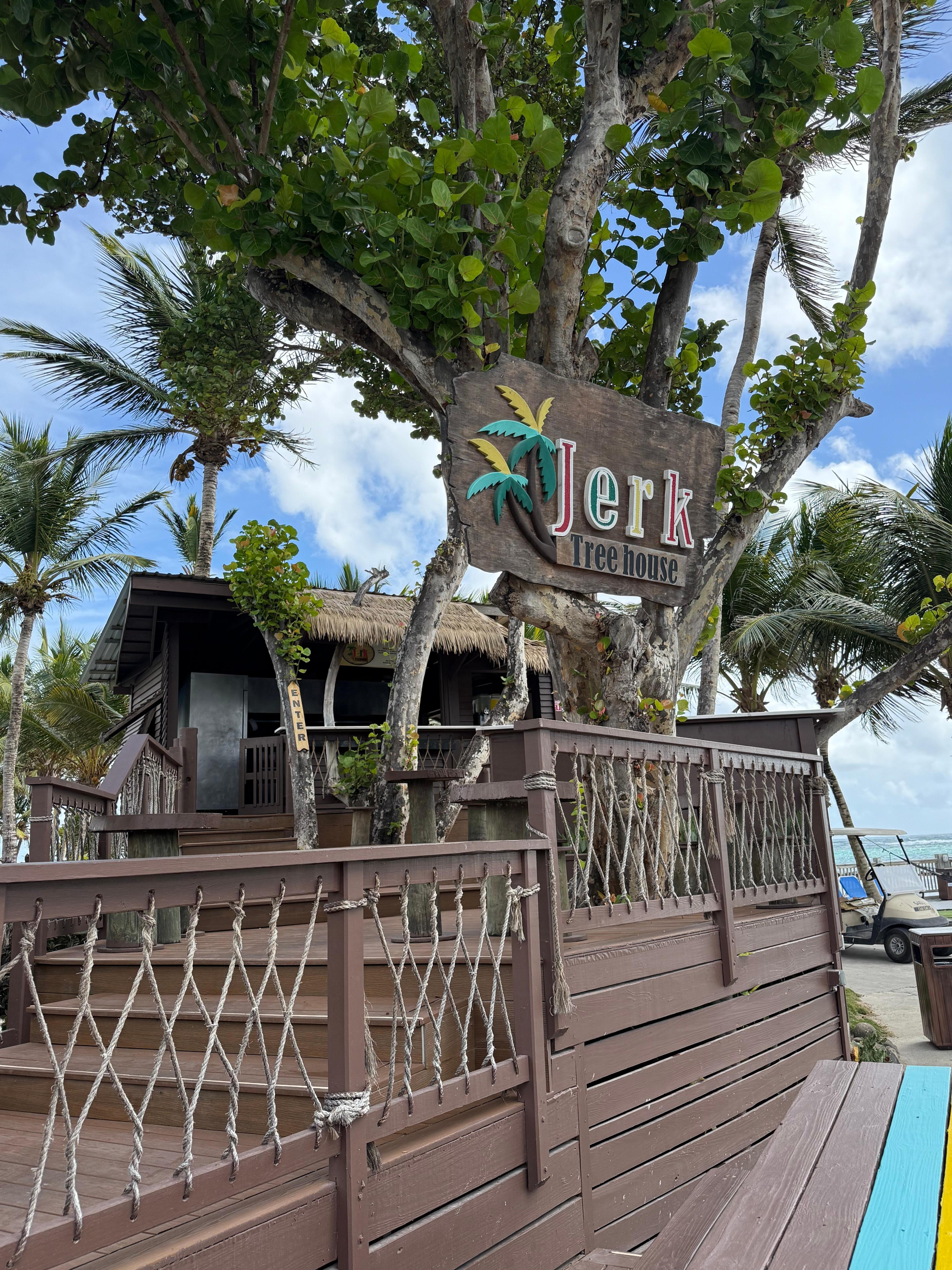 Jerk treehouse restaurant 
