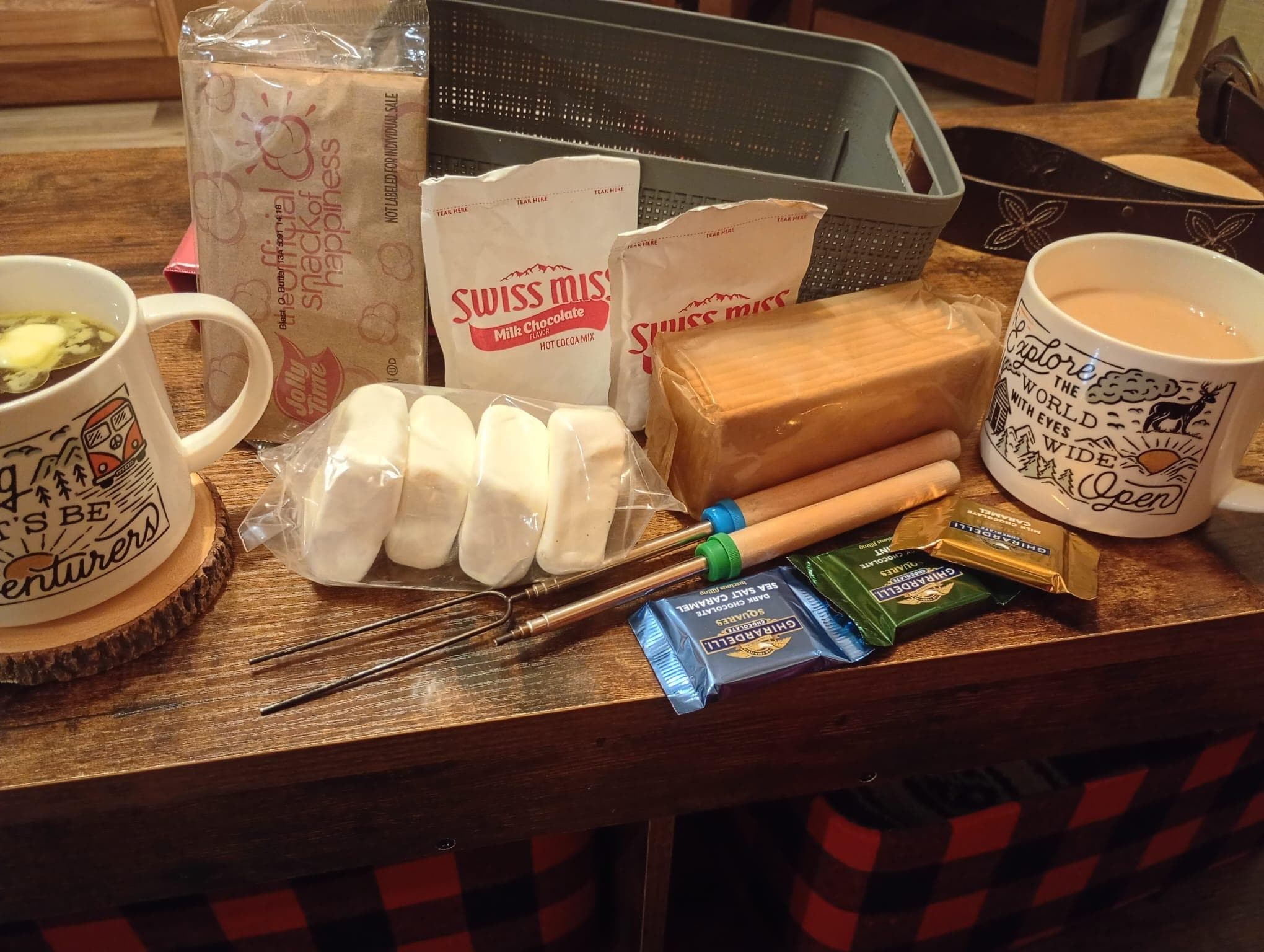 This was part of the welcoming gift, so super special, fire, s'mores and hot chocolate. From the host!