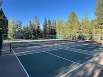 Nearby pickleball courts