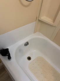 Rusty tub