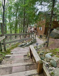 Steps from the parking to the house