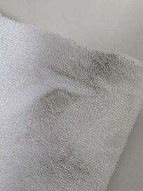 the towel we wiped the tub out with and that was just wiping not scrubbing