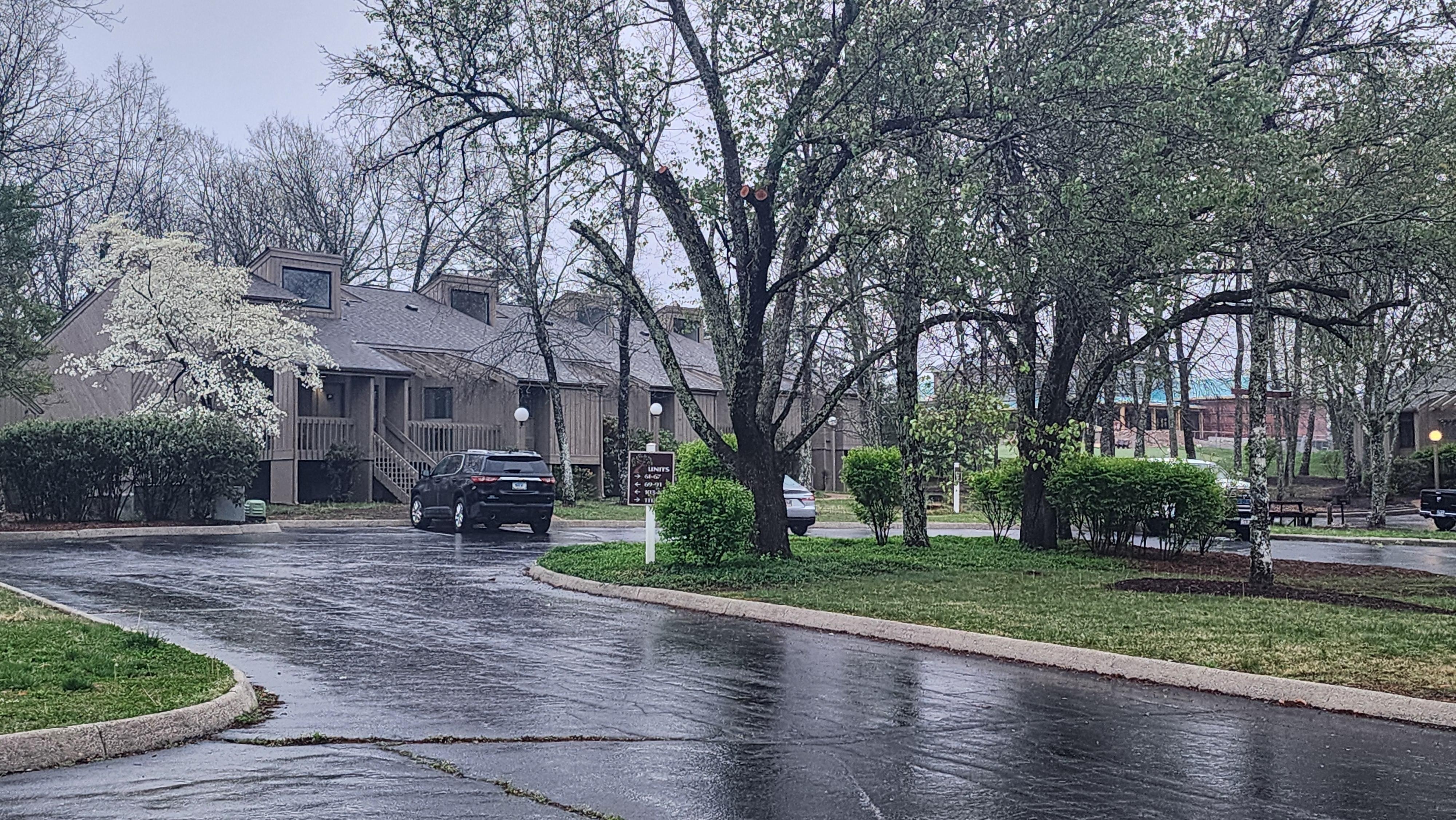 Druid Hills restraunt clubhouse