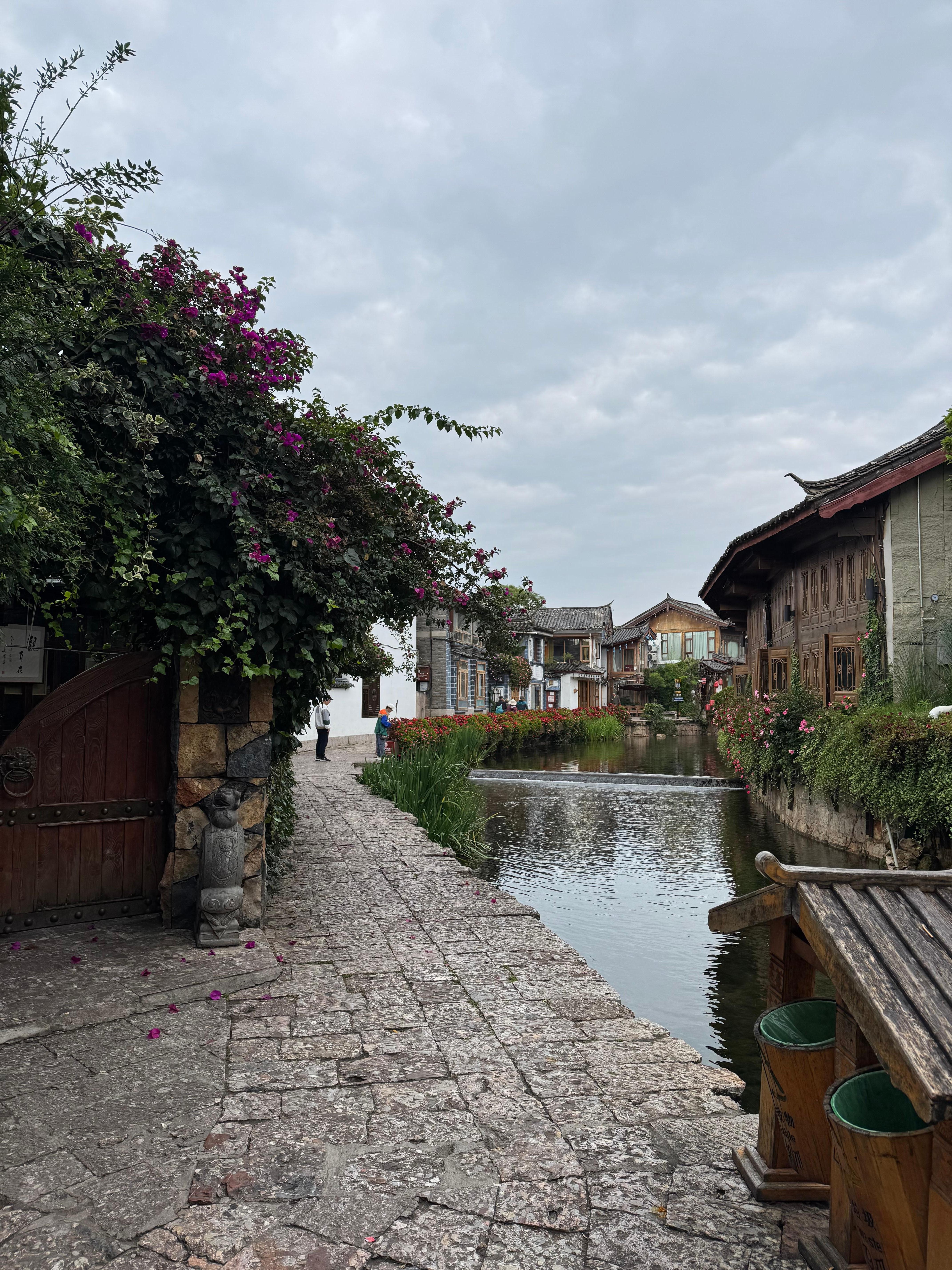 The street just outside the hotel