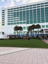 Blue awnings are to the Cabana rooms.