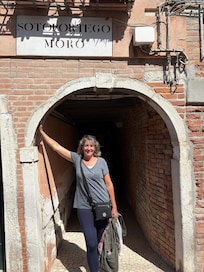 Enter here to get to the front door