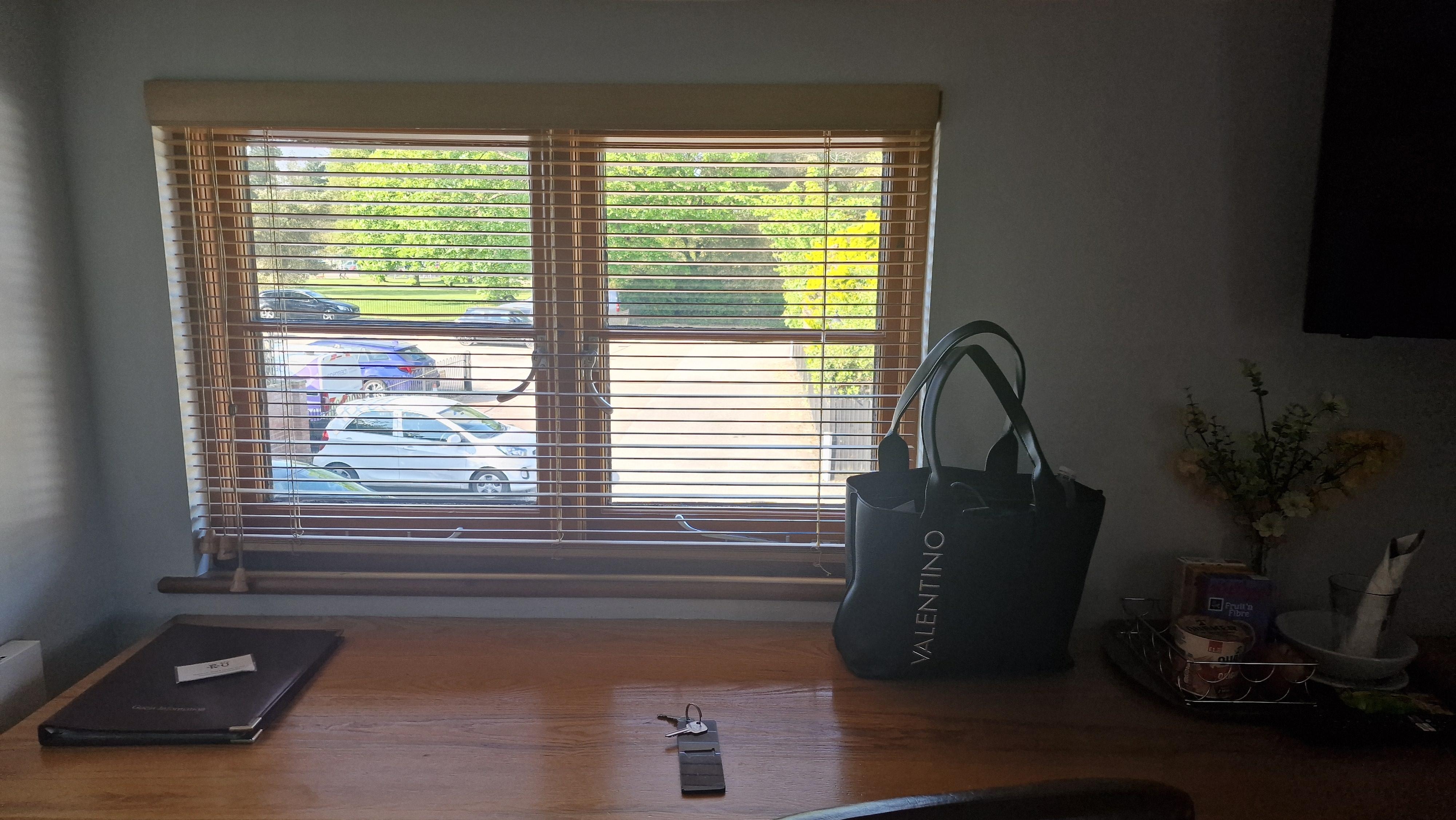 View to the carpark. Plenty table space.