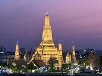 Wat Arun utsikt från takbaren Arun Riverside.