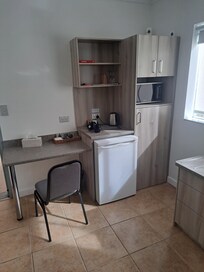 Room kitchenette
