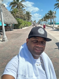 I AM SIR DJ CHARGER @DJCHARGER1