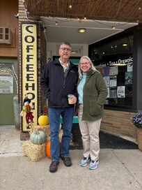 Great coffee shop near the Button Museum.
