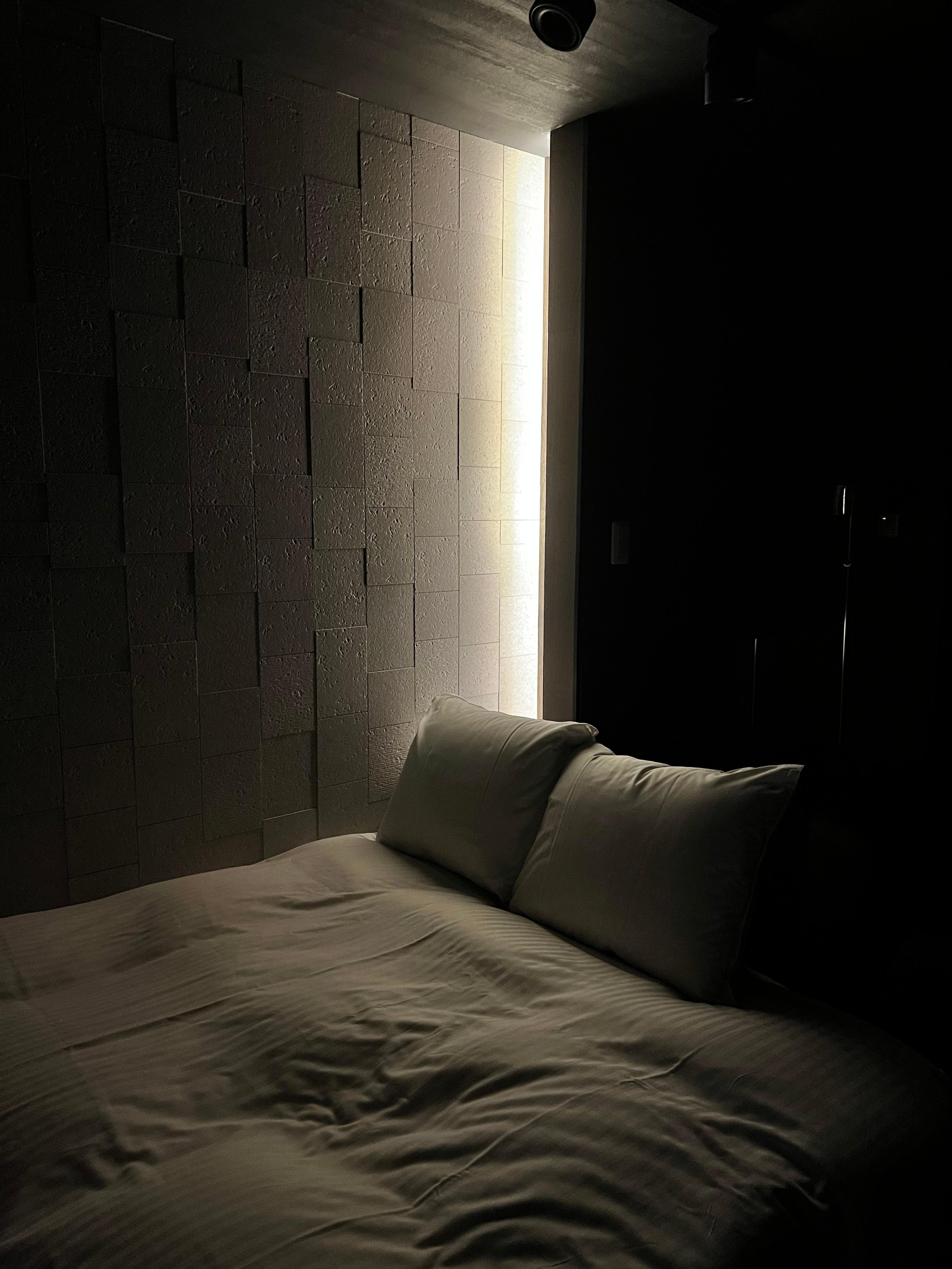 Mood lighting in downstairs bedroom