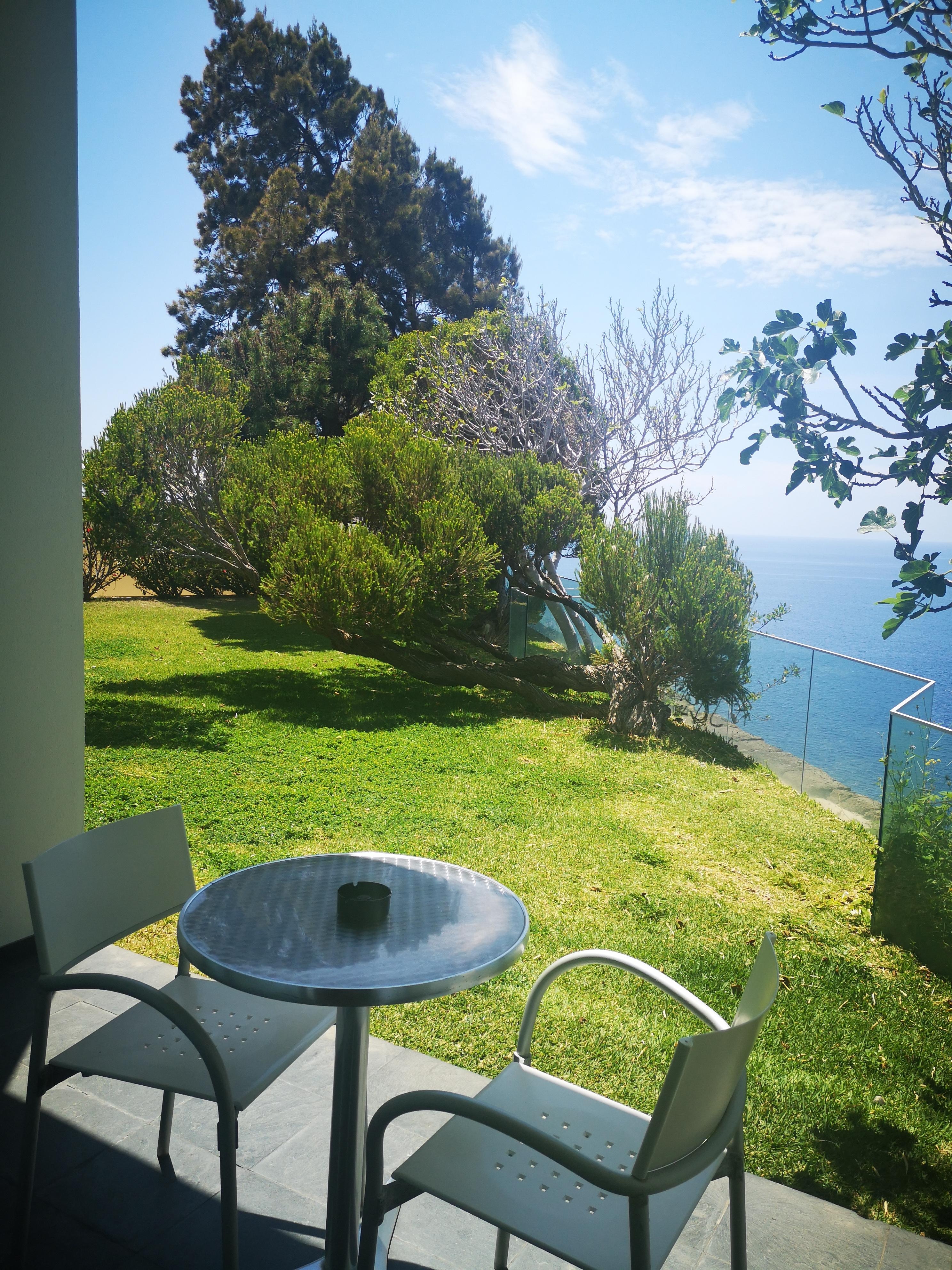 Vue sur l'océan depuis ma chambre 😀