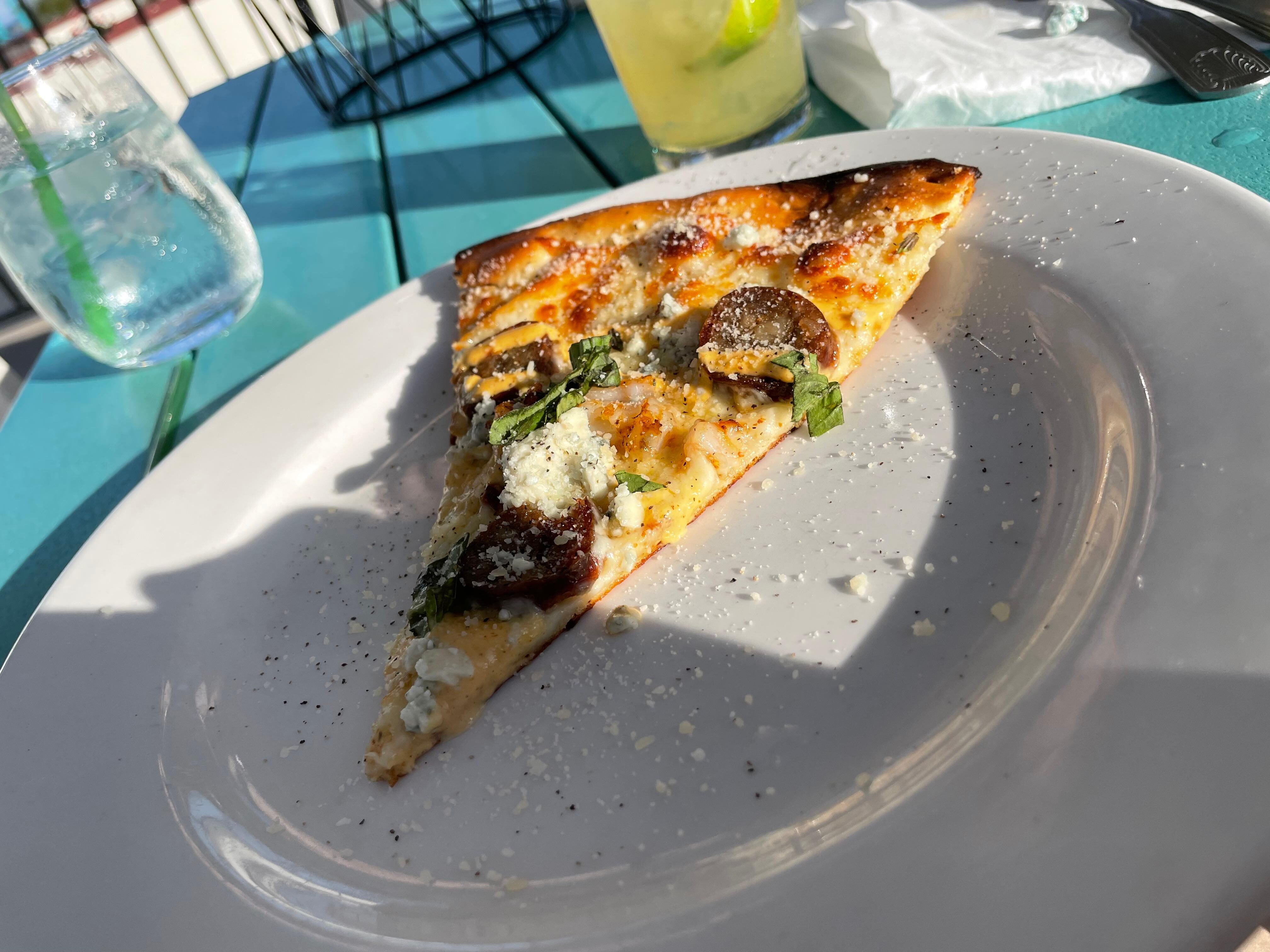 Cajun queen pizza from the restaurant downstairs… unbelievable