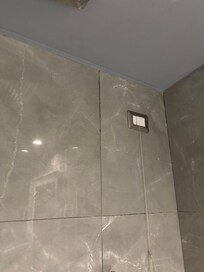 mold in bathroom - strong smell of wet and mold and urine