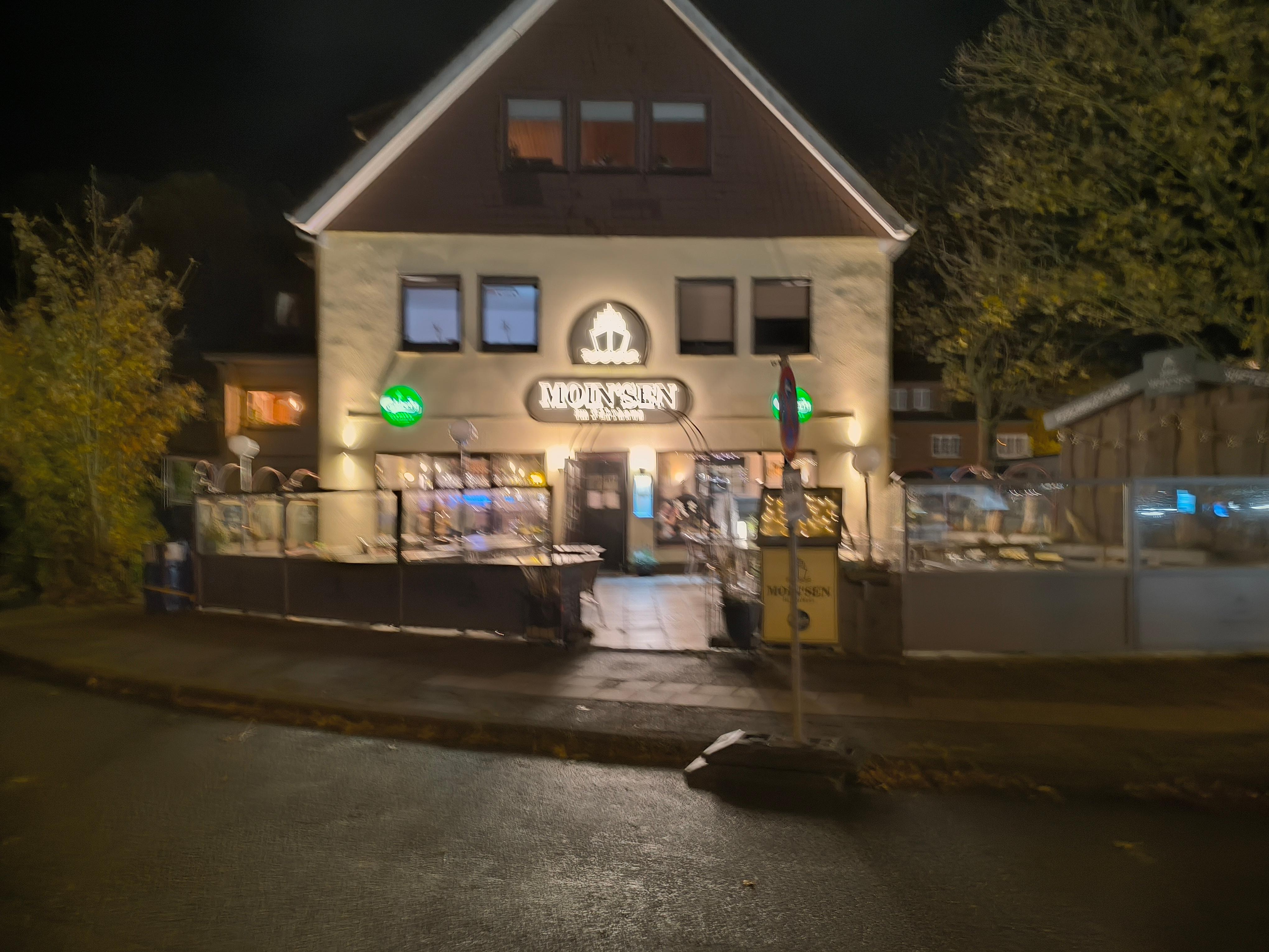 Am Priwall Ufer nettes Lokal