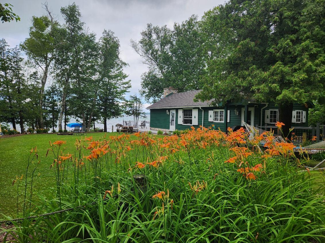 View of home from the driveway.