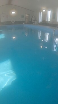 Pool was great, the hot tub was HOT! Excellent!