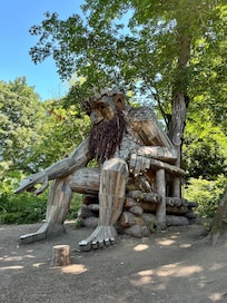 Oscar, the Bird King troll. Vashon Island