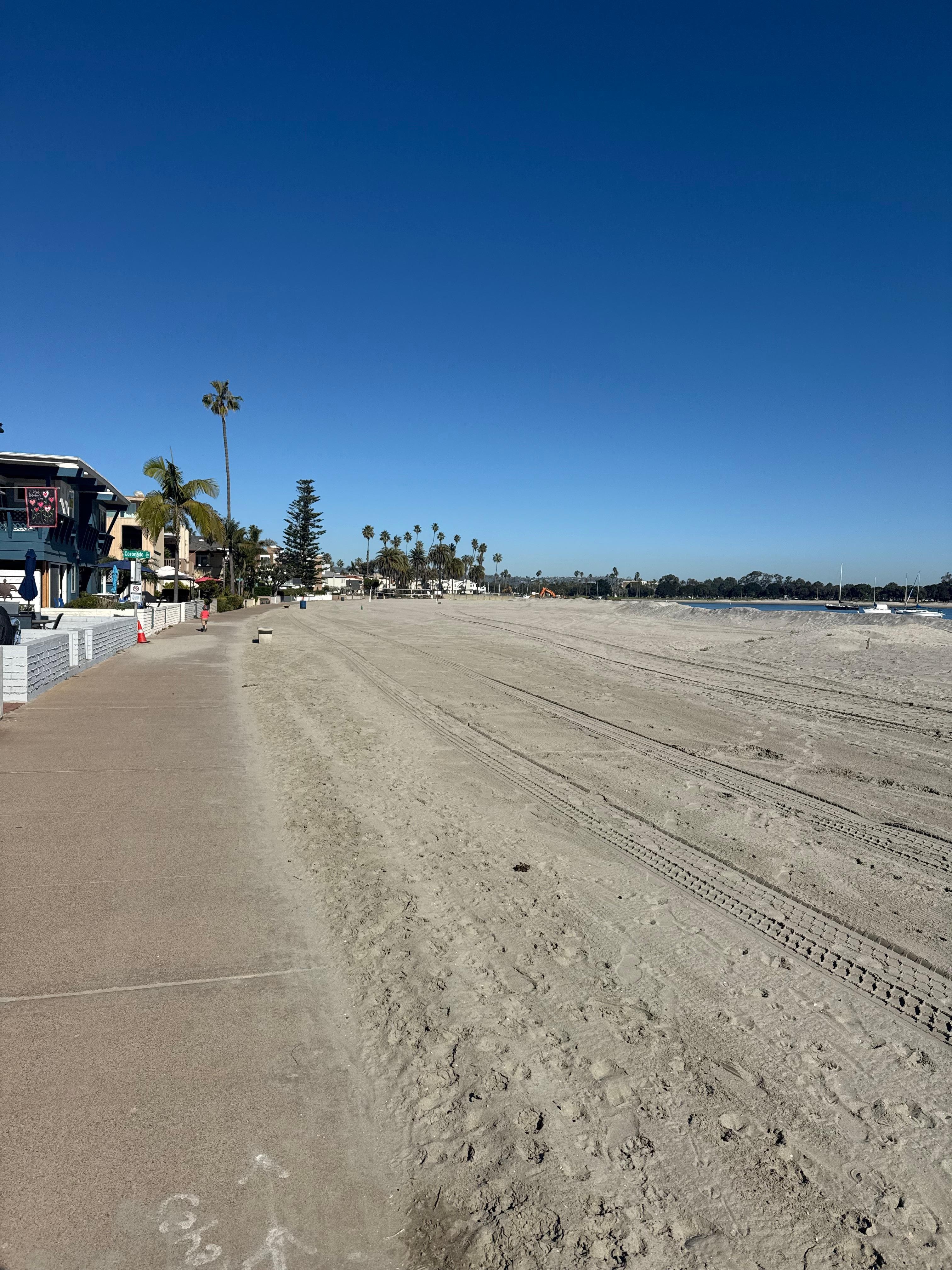 Bayside bike path and Beach. 
