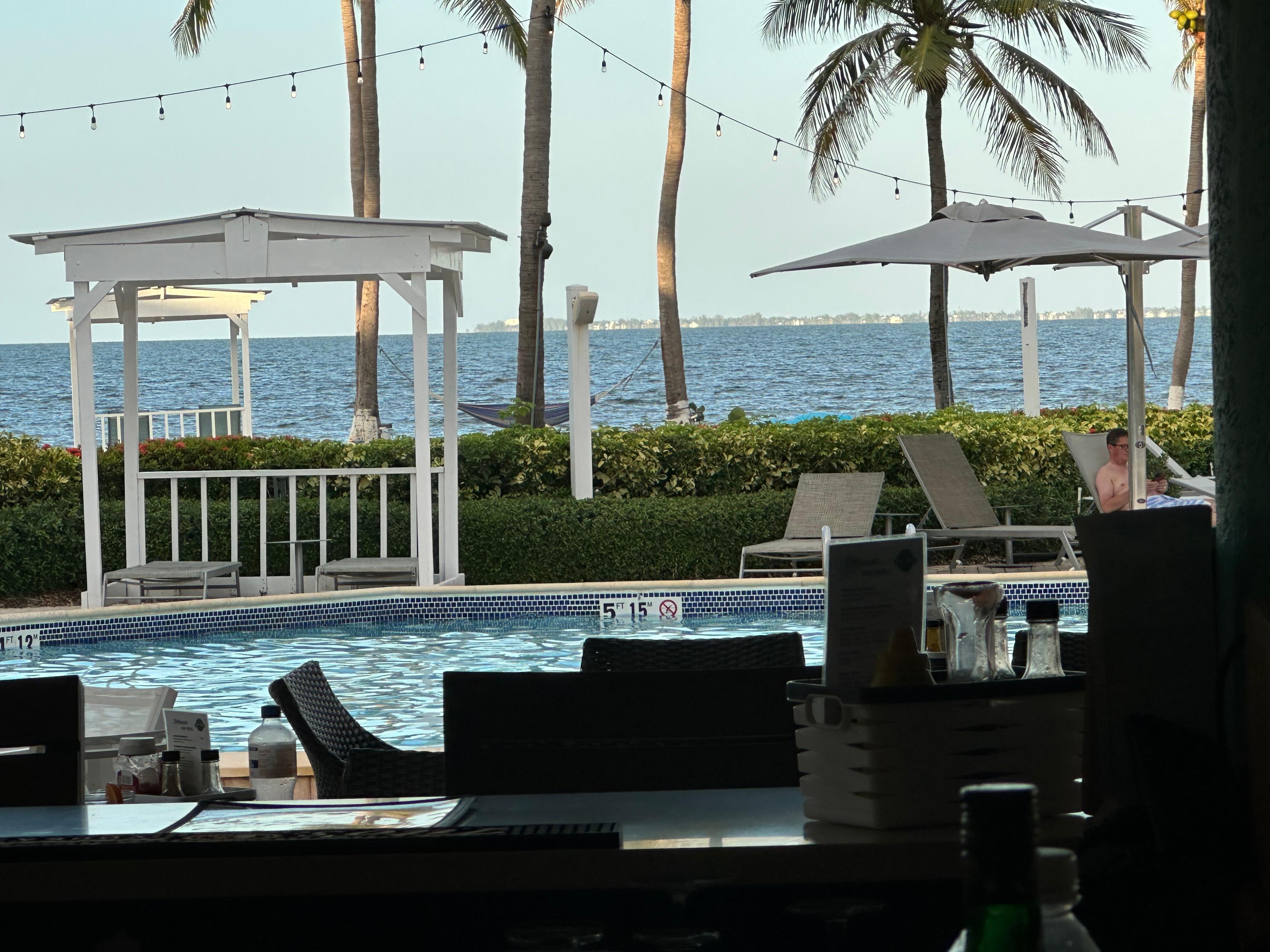 From the bar looking at the pool and ocean. 