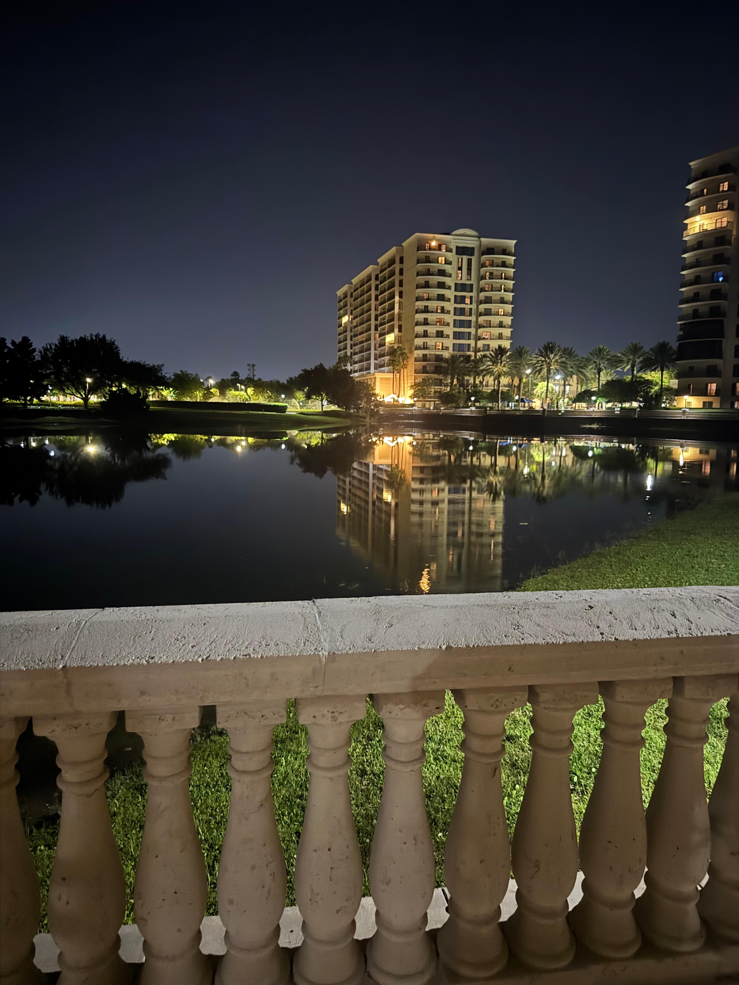 Jogging walkway overview of lake