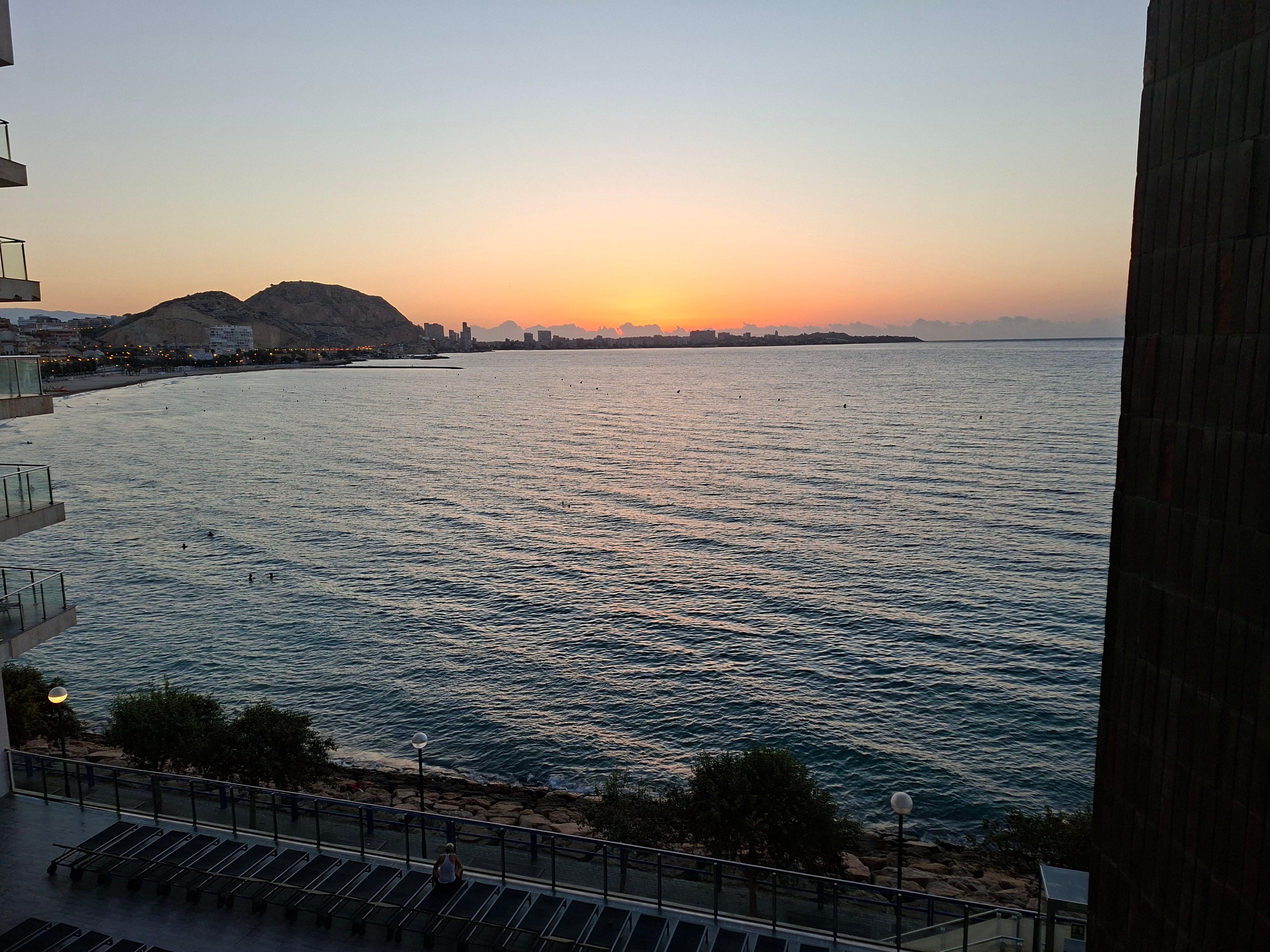 Soloppgang fra balkongen