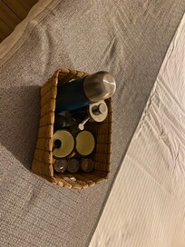 Basket with coffee and tea kit.