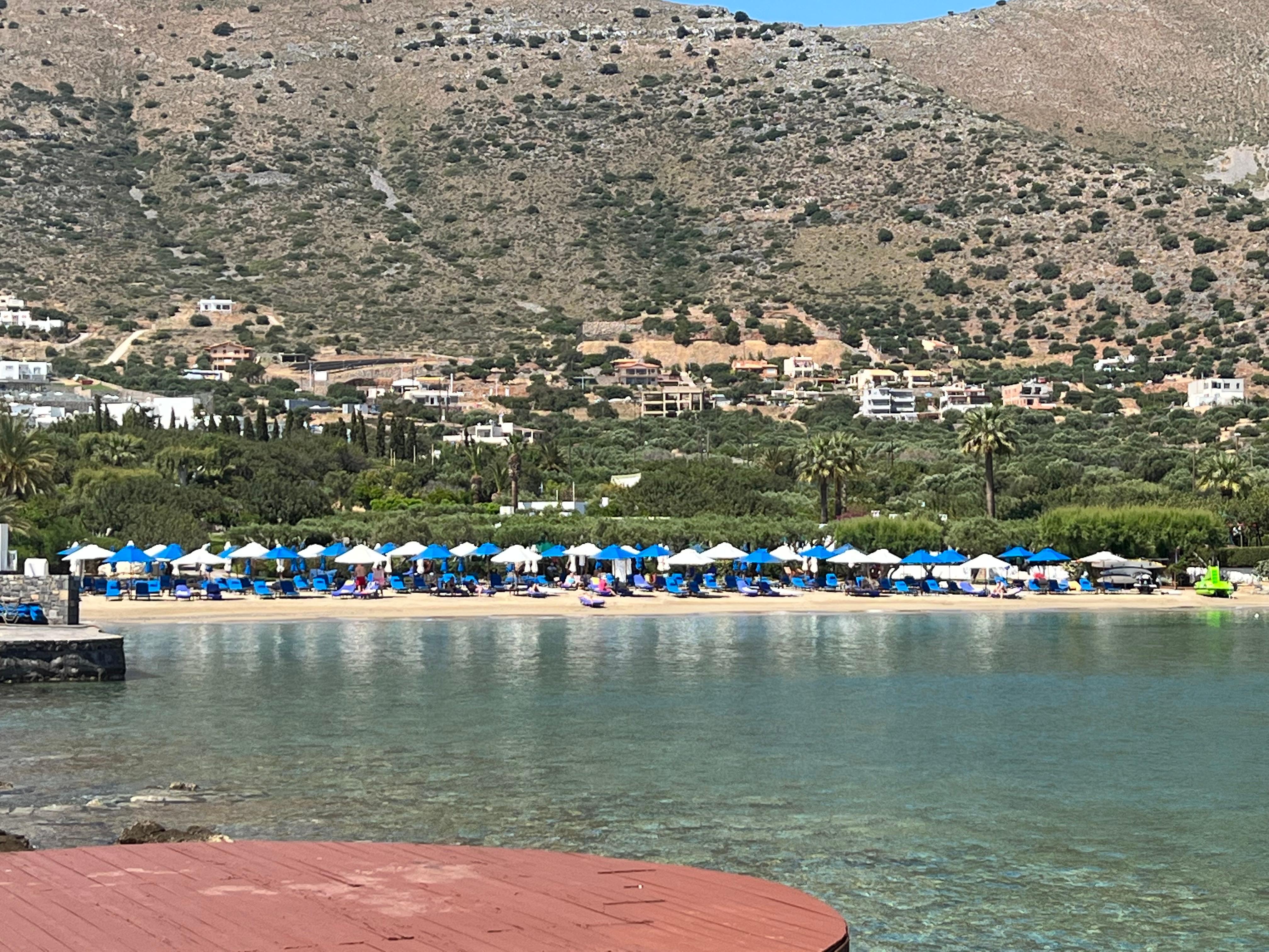 From Veghera Jetty Bar to beach 