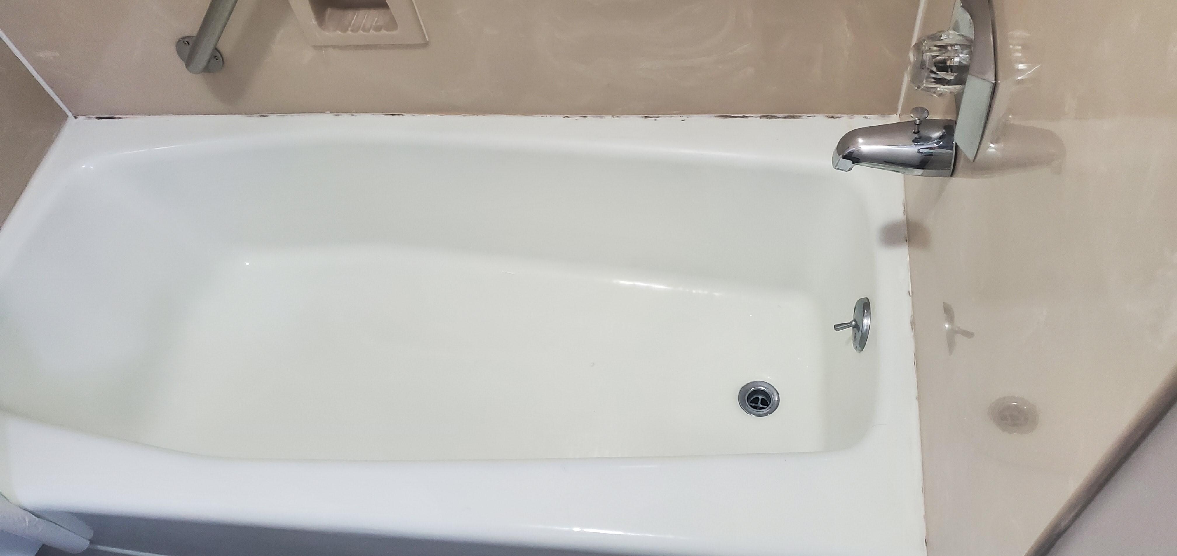 tub stained