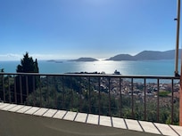 Terrassenblick um Abendlicht