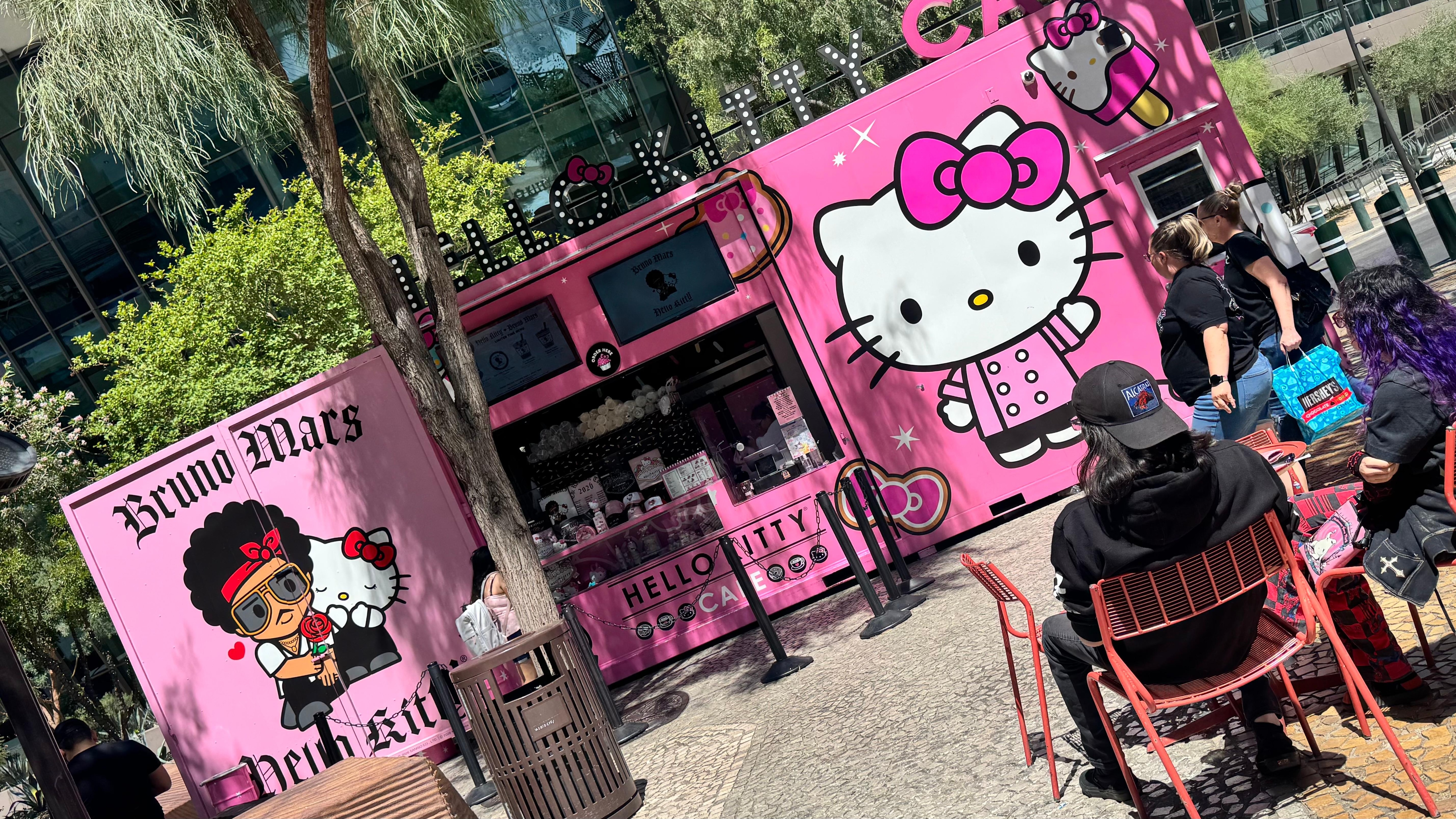 Drinks at Juniper bar