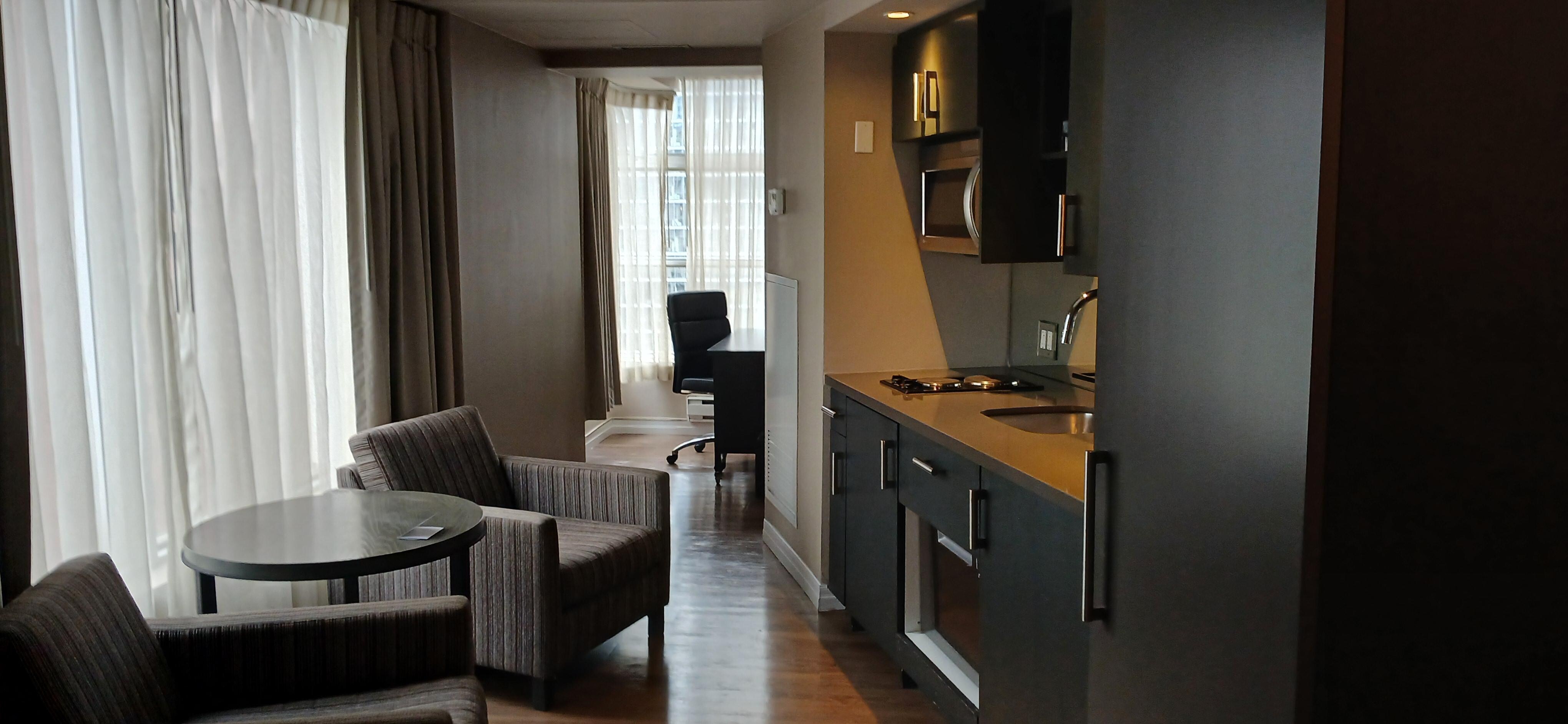 Kitchen/dining area