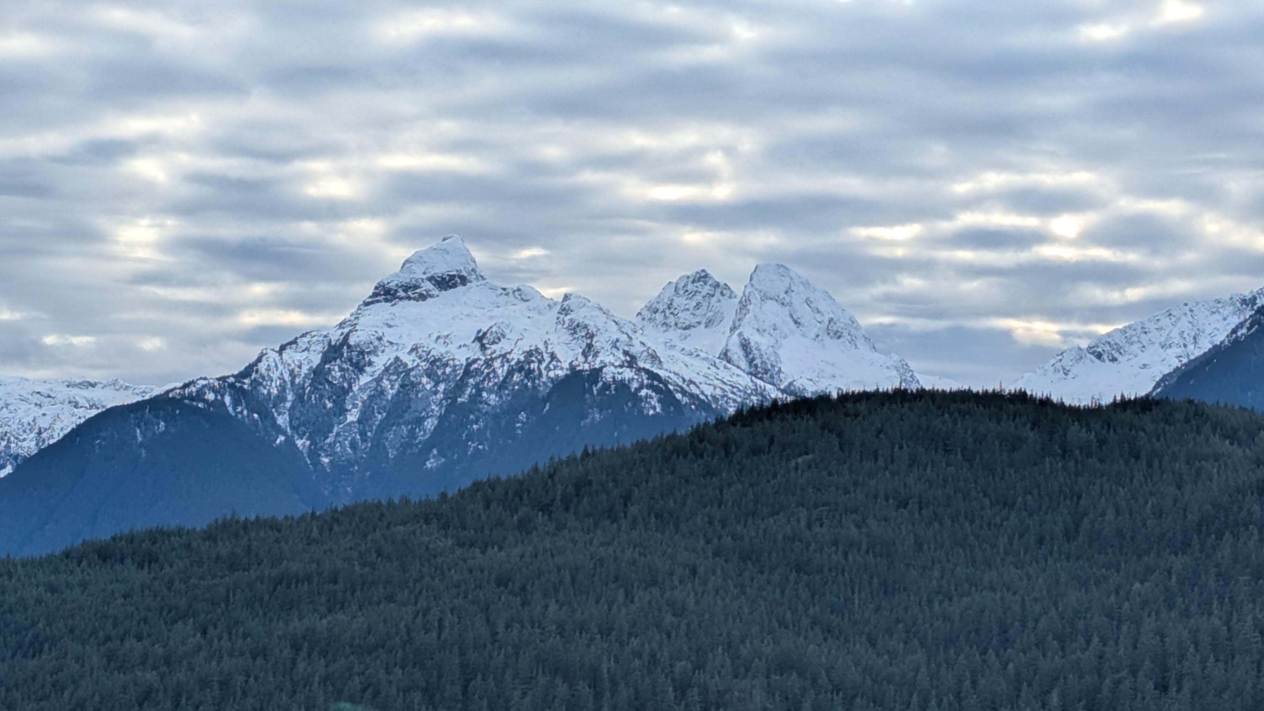 20 minutes past Squamish 