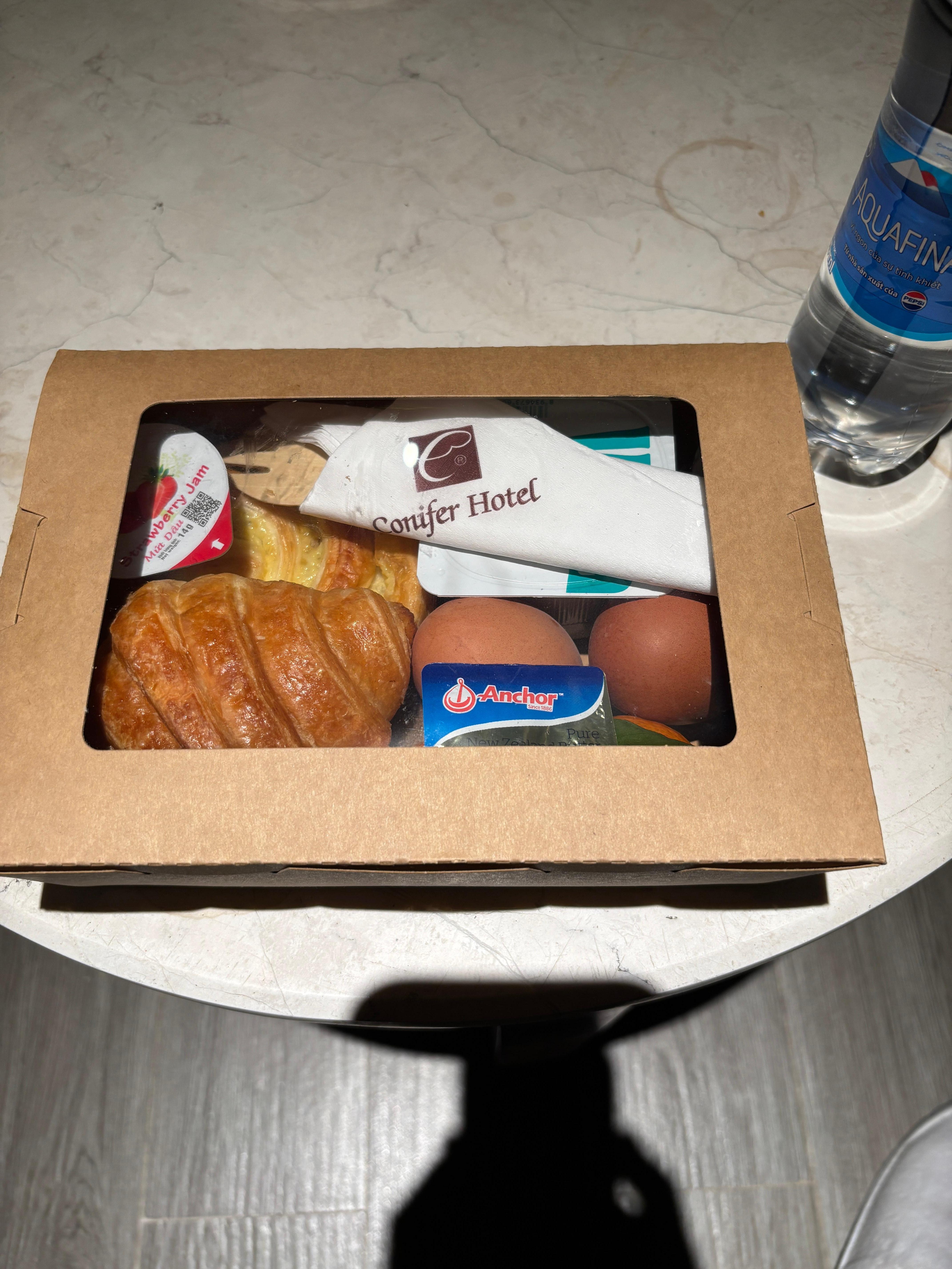 Breakfast box
