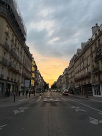 Sunset on Rue de Rivoli.