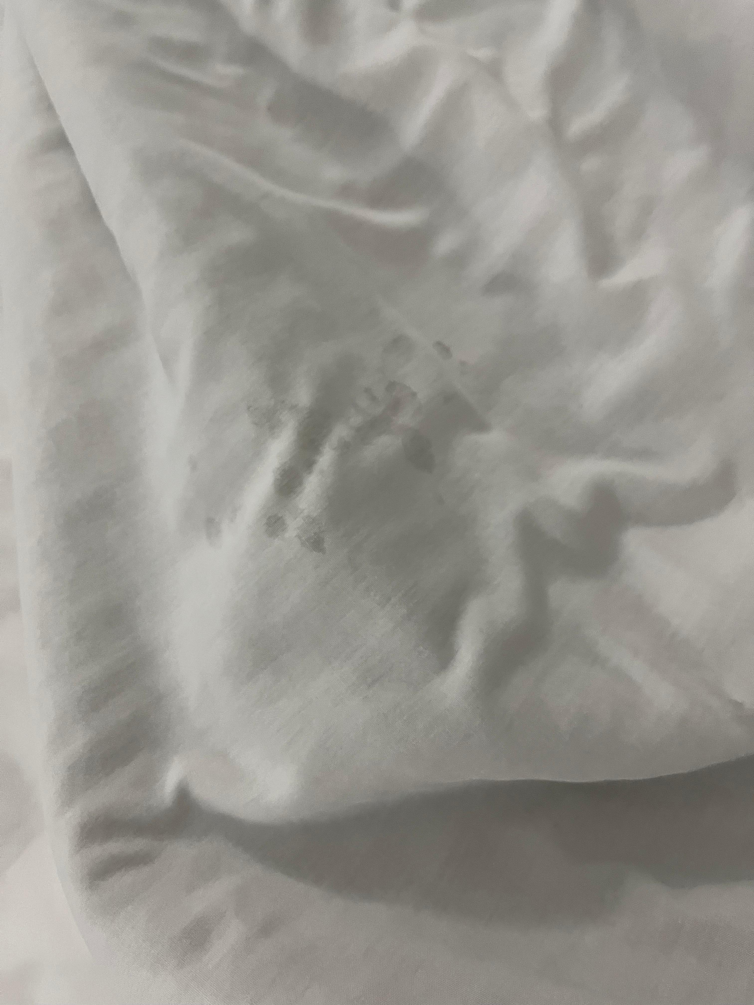 Stain of sheets