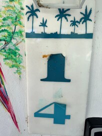 As soon as we
Arrived we see the numbers peeling off the wall… bad sign