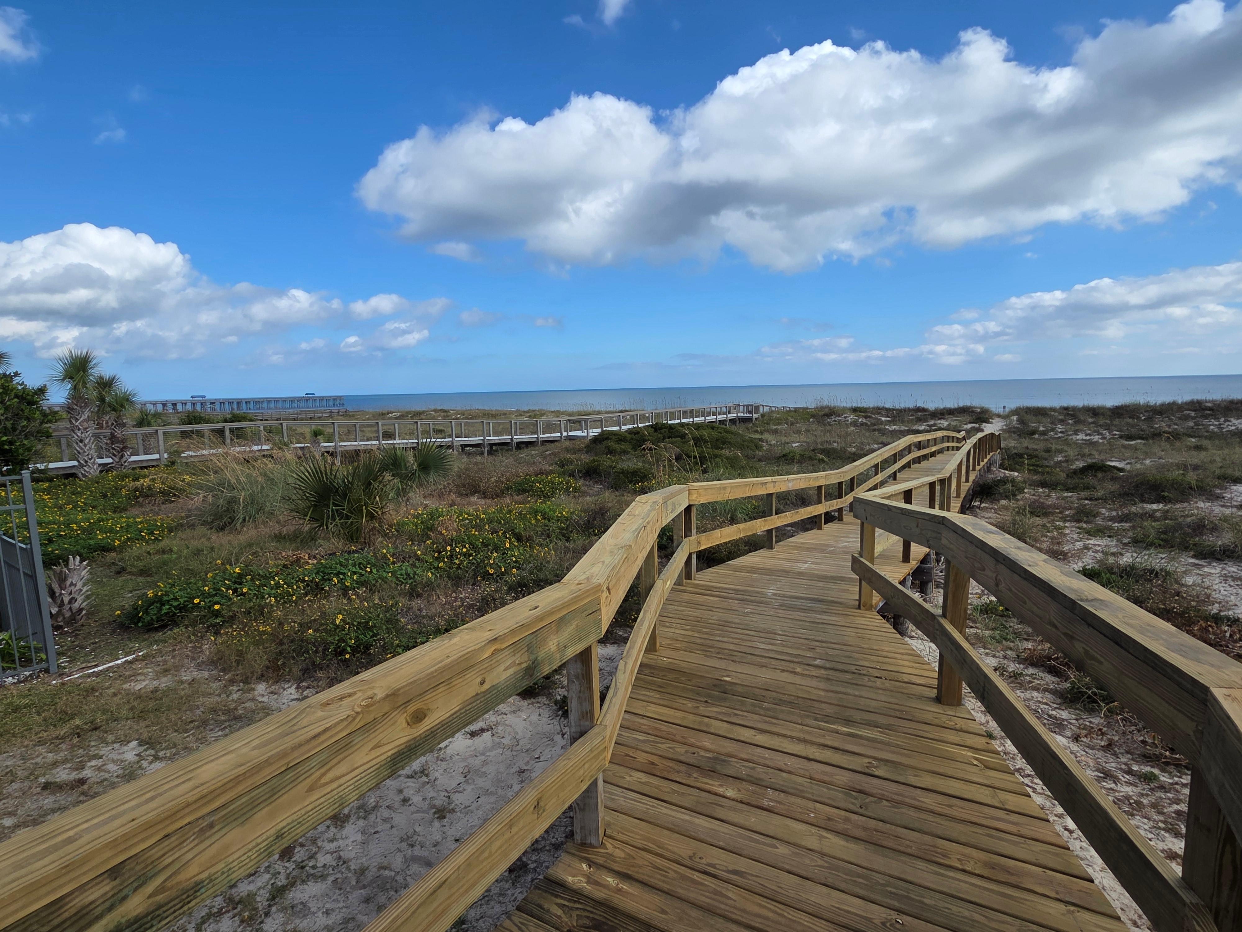 Beach access very nearby 