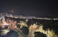 Noche en Acapulco, desde el hotel Ramada.