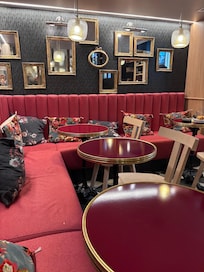Cozy comfort, great breakfast