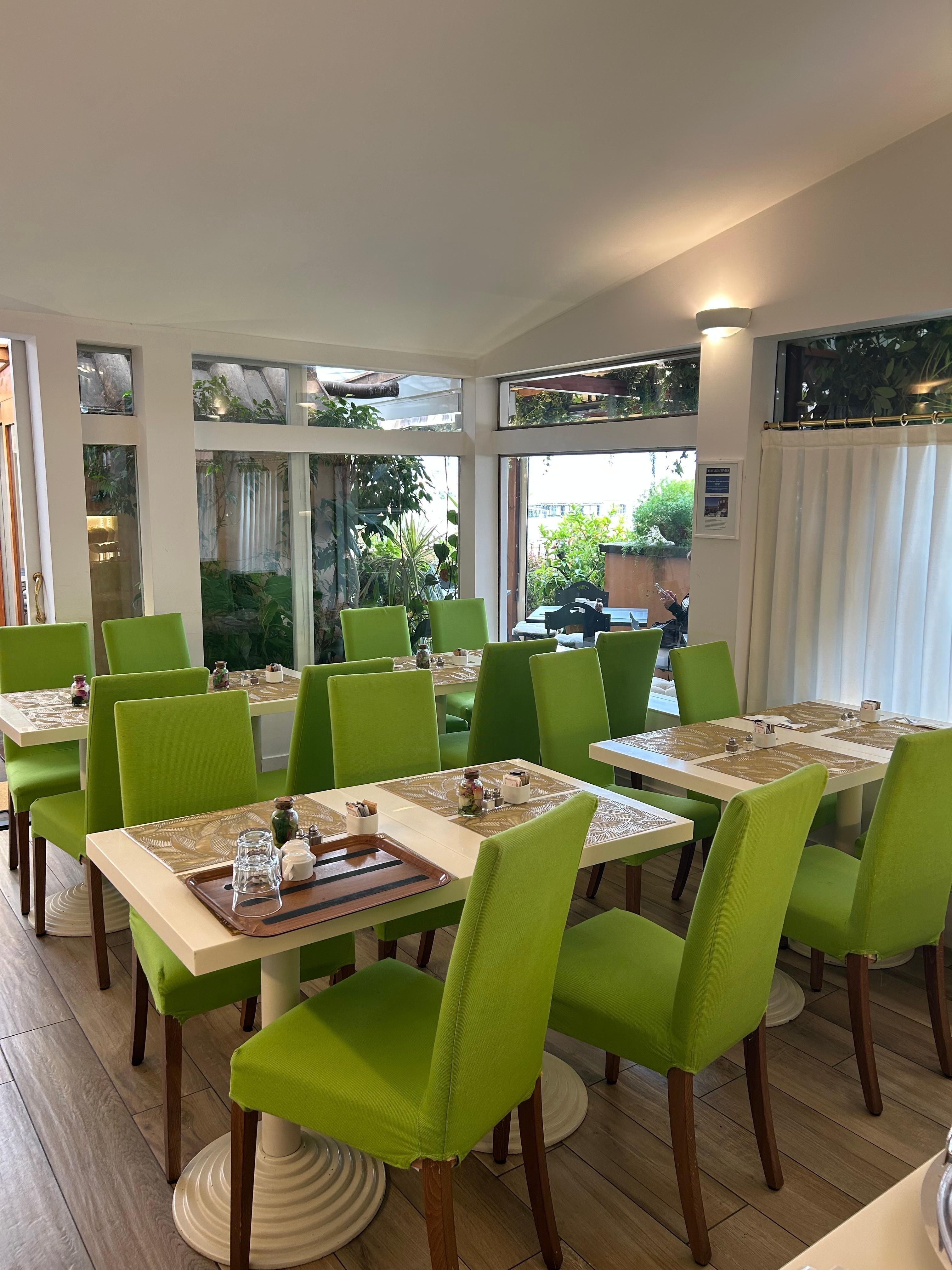 Lots of room to sit and enjoy breakfast