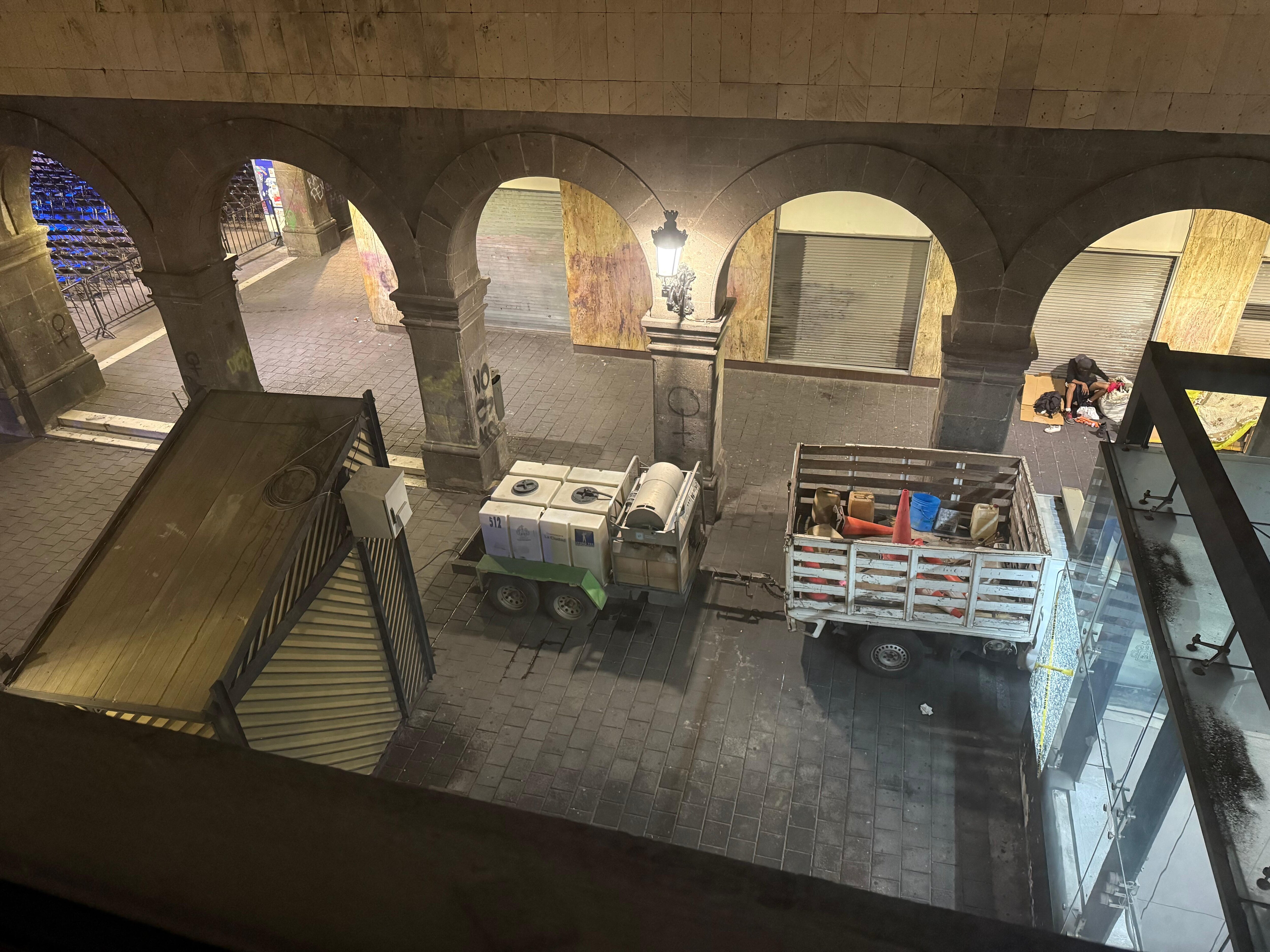 Power washer at midnight outside the hotel room.