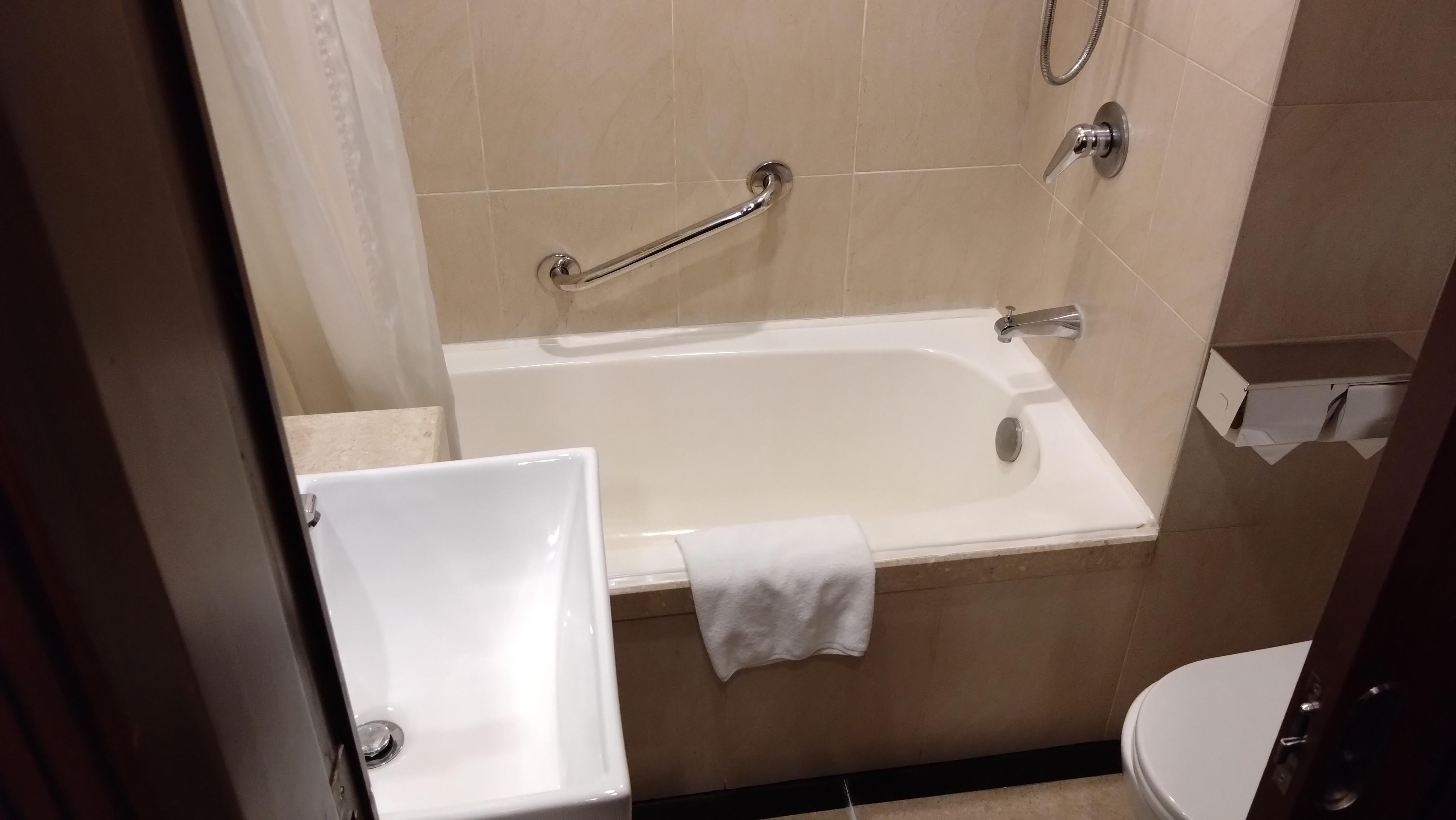 泊まった部屋の風呂トイレ