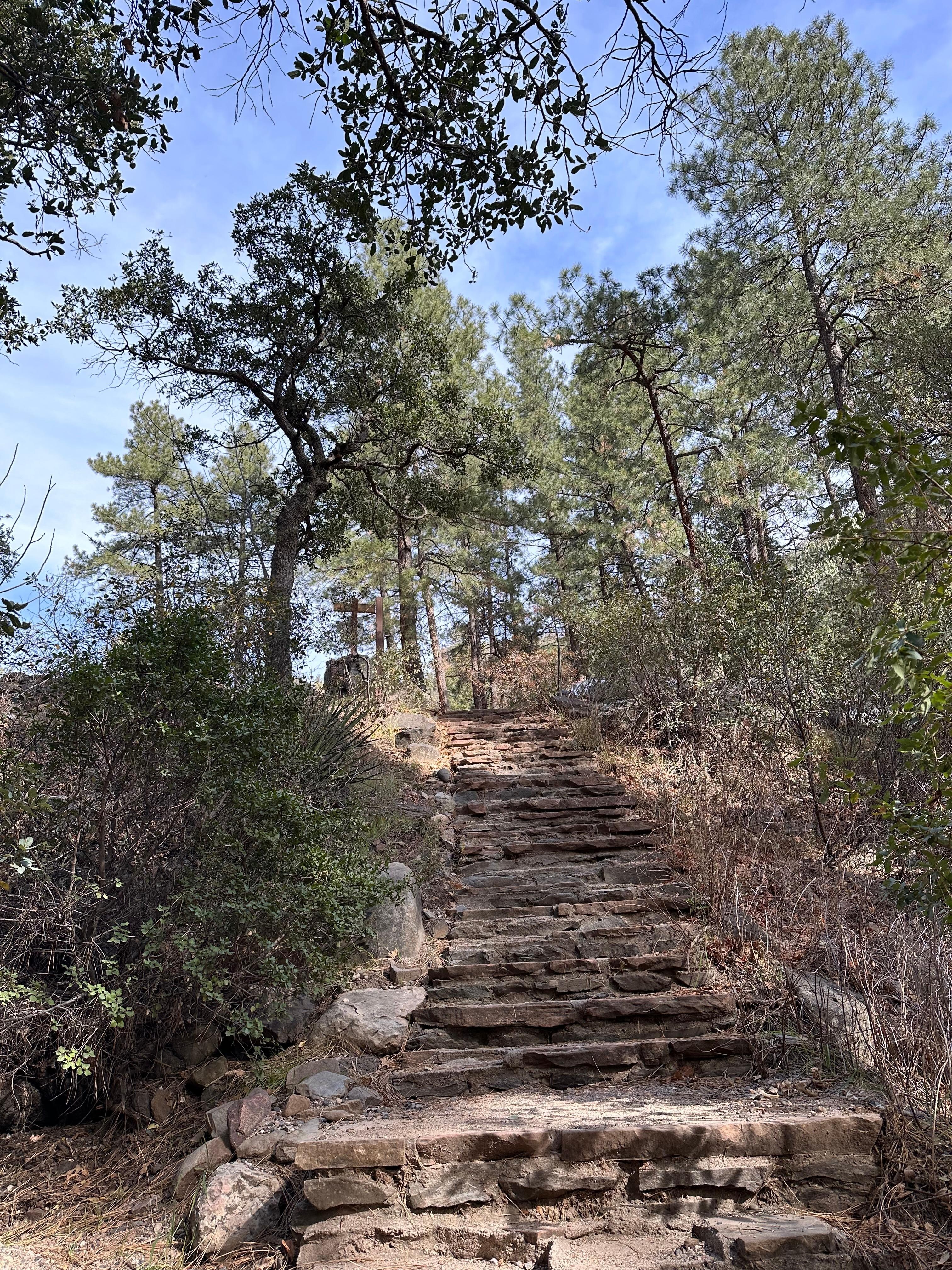 1 minute drive to Bootlegger Trail. This one is for experienced hikers Breathtaking!
